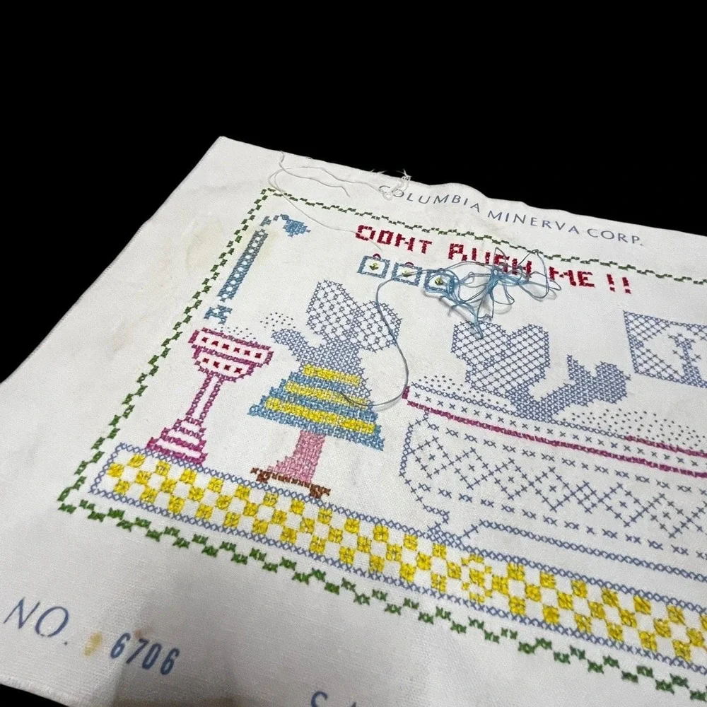 Unfinished Cross Stitch Fabric Pattern Bathroom Grannycore 
